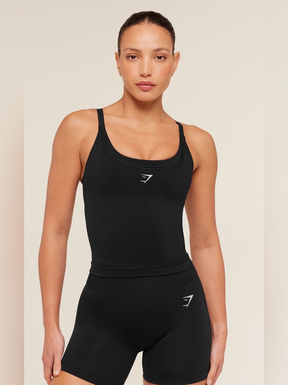 BRAND NEW women’s small ‘Gymshark’ black interval seamless midi tank - Picture 1 of 8